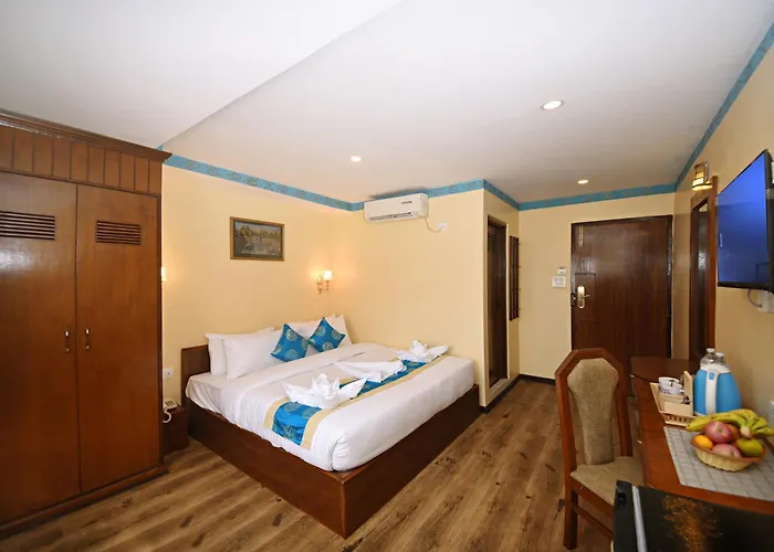 Hotel Tibet Boutique 4*